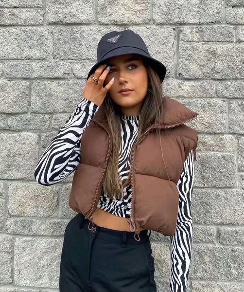 women's down vests fall winter outerwear solid color puffer down zipper sleeveless jackets coat stand up collar warm vest waistcoat, Black;white
women's down vests fall winter outerwear solid color puffer down zipper sleeveless jackets coat stand up collar warm vest waistcoat, Black;white