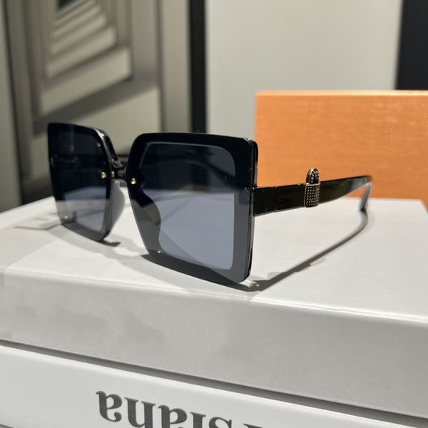 luxury gold attitude men sunglasses 8440 classic metal frame sunglasses for mens brand designer vintage luxury sun glasses brand new in box, White;black
luxury gold attitude men sunglasses 8440 classic metal frame sunglasses for mens brand designer vintage luxury sun glasses brand new in box, White;black