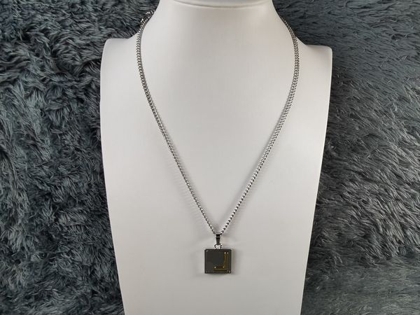designer letter ffsity fashion cool street pendant necklace luxury jewelry doskpt, Silver
designer letter ffsity fashion cool street pendant necklace luxury jewelry doskpt, Silver