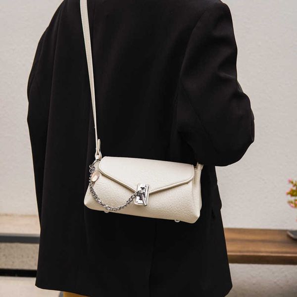 litchi texture chain small bag women's fashion small bag new summer simple and popular underarm women's bag
litchi texture chain small bag women's fashion small bag new summer simple and popular underarm women's bag