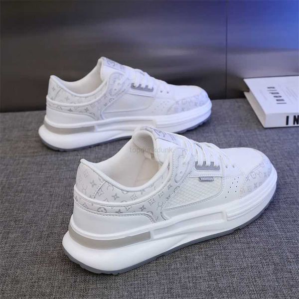 lightweight soft sole odor resistant and breathable 2023 summer new anti slip small white shoes men and women's height increase versati, Black
lightweight soft sole odor resistant and breathable 2023 summer new anti slip small white shoes men and women's height increase versati, Black