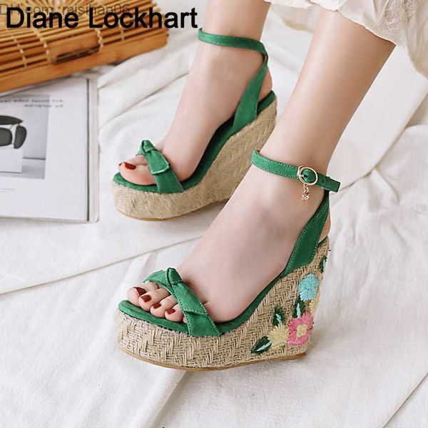 dress shoes women's platform sandals summer wedding shoes women's flower bohemia ultra-high heel sandals women's fashion open, Black
dress shoes women's platform sandals summer wedding shoes women's flower bohemia ultra-high heel sandals women's fashion open, Black