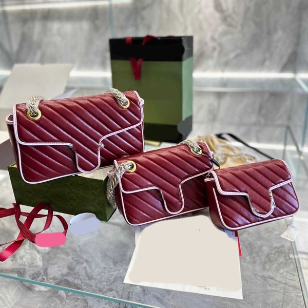 designer shoulder bags lady luxury brand wallet fashion wallet simple square women's quality real leather chain handbags 230715
designer shoulder bags lady luxury brand wallet fashion wallet simple square women's quality real leather chain handbags 230715