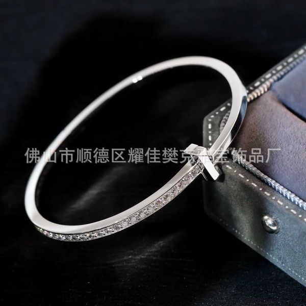 designer new v gold high edition double t letter clasp bracelet t1 diamond narrow yiyang qianxi same style, Black
designer new v gold high edition double t letter clasp bracelet t1 diamond narrow yiyang qianxi same style, Black