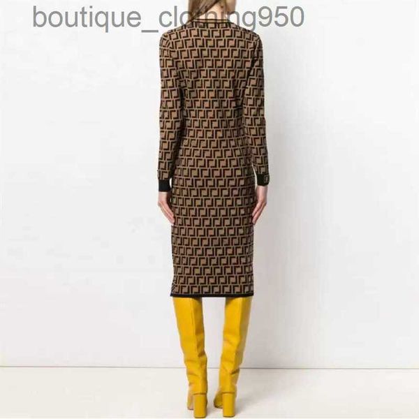 luxury designer f endi women casual knitted dresses classic vintage knit dress fashion letter womens pattern long sleeve f clothing autumn k, Black;gray
luxury designer f endi women casual knitted dresses classic vintage knit dress fashion letter womens pattern long sleeve f clothing autumn k, Black;gray