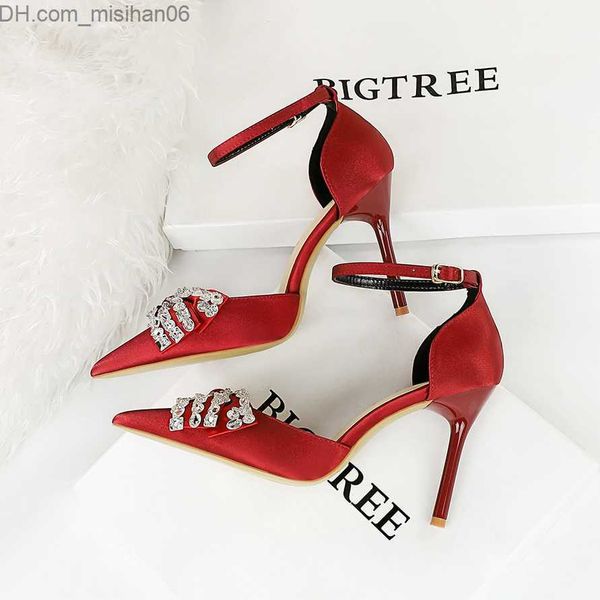 dress shoes bigtree shiny rhinestone silk bow high heels 2023 women's pointed thin high heels single shoes spring/autumn wedding dress, Black
dress shoes bigtree shiny rhinestone silk bow high heels 2023 women's pointed thin high heels single shoes spring/autumn wedding dress, Black
