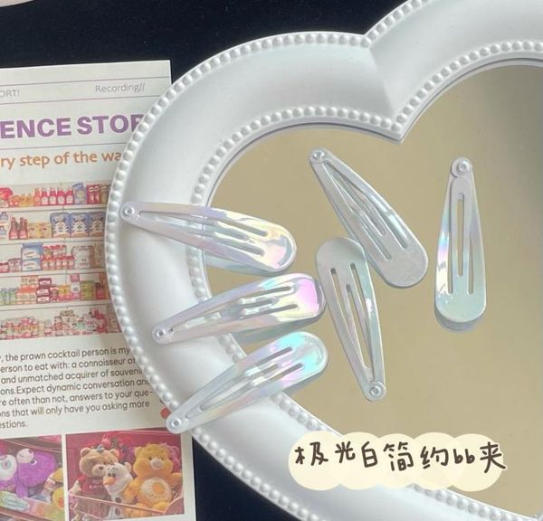 japan and south korea simple aurora white bb clip laser colorful hair dream girl heart bangs edge versatile daily hair accessories6501983
japan and south korea simple aurora white bb clip laser colorful hair dream girl heart bangs edge versatile daily hair accessories6501983