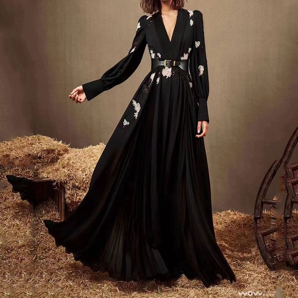 designer dress women designer clothing spring and autumn new style deep v small fragrance dress long dress heavy work embroidered dress, Black;gray
designer dress women designer clothing spring and autumn new style deep v small fragrance dress long dress heavy work embroidered dress, Black;gray