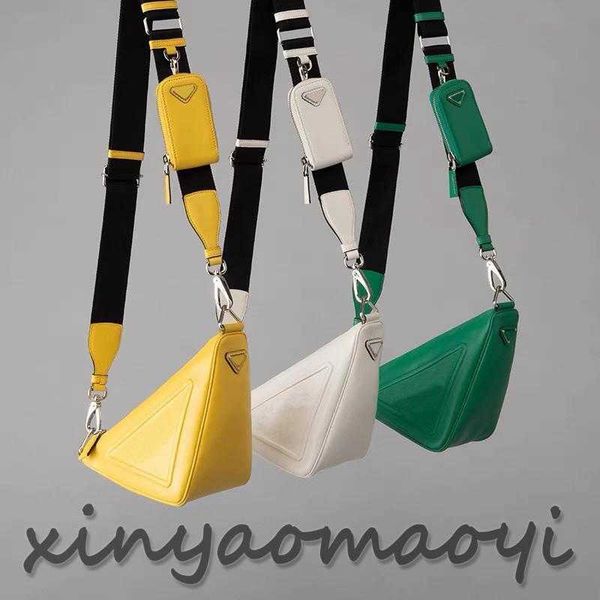designer shoulder bag leather triangle solid color purse style 2-in-1 fashion courier bag soft leather crossbody bag v103491
designer shoulder bag leather triangle solid color purse style 2-in-1 fashion courier bag soft leather crossbody bag v103491