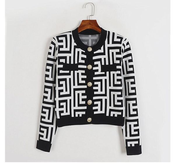 women's sweater designer new loose knitted cardiagn casual v-neck sweater coat female crochet outerwear top, White;black
women's sweater designer new loose knitted cardiagn casual v-neck sweater coat female crochet outerwear top, White;black