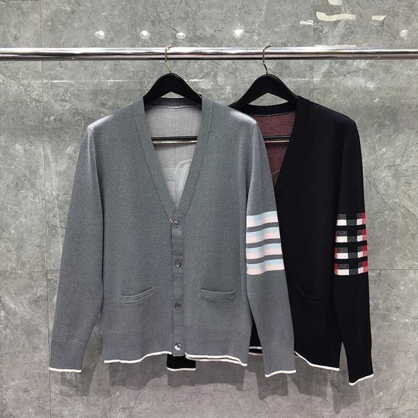 tb thom sweaters men women slim fit v-neck cardigans clothing classic striped wool lion pattern casual sweatercoat, White;black
tb thom sweaters men women slim fit v-neck cardigans clothing classic striped wool lion pattern casual sweatercoat, White;black