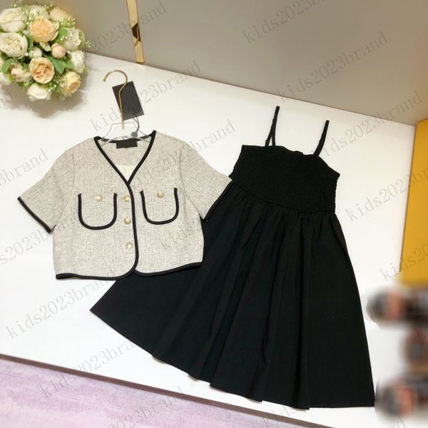 kahki color brand girls dresses sets designer t shirts coat with dress two pieces sets t-shirts slip dress high end children skirts sets new, White
kahki color brand girls dresses sets designer t shirts coat with dress two pieces sets t-shirts slip dress high end children skirts sets new, White