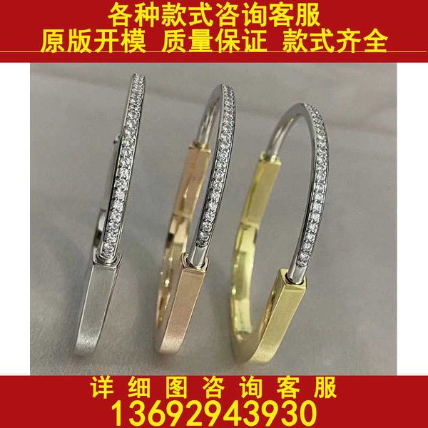 internet celebrity tiffay tiffs 925 silver v gold material light luxury fashion new half diamond lock bracelet, Black
internet celebrity tiffay tiffs 925 silver v gold material light luxury fashion new half diamond lock bracelet, Black