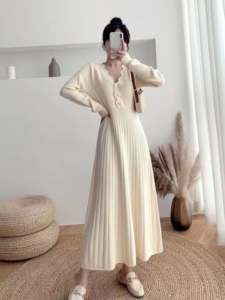 basic casual dresses vintage korean pleated dress long sleeve sweater elegant party female office lady slim dress autumn winter vestidos 230, Black;gray
basic casual dresses vintage korean pleated dress long sleeve sweater elegant party female office lady slim dress autumn winter vestidos 230, Black;gray