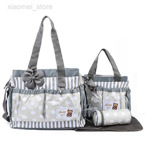 diaper bags 4pcs/lot baby tote bag for mothers nappy maternity packages outdoor travel diaper mommy bag stroller organizer changing bags hkd
diaper bags 4pcs/lot baby tote bag for mothers nappy maternity packages outdoor travel diaper mommy bag stroller organizer changing bags hkd