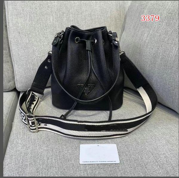 luxury neonoe medium bag designer shoulder bags bucket handbags crossbody drawstring bag m44020 shopping handbag 3379#33cm
luxury neonoe medium bag designer shoulder bags bucket handbags crossbody drawstring bag m44020 shopping handbag 3379#33cm