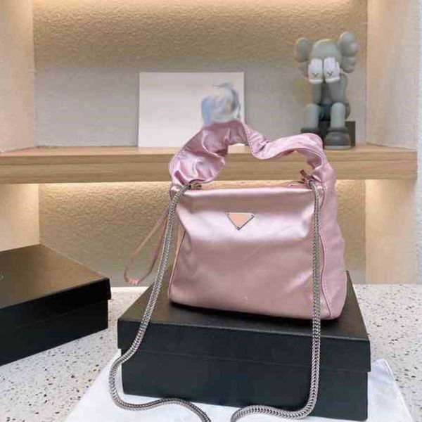 pdbag triangle crossbody bags handbag wallet for women brand designer shoulder clutch chain strap fashion single messengers purses 220531
pdbag triangle crossbody bags handbag wallet for women brand designer shoulder clutch chain strap fashion single messengers purses 220531