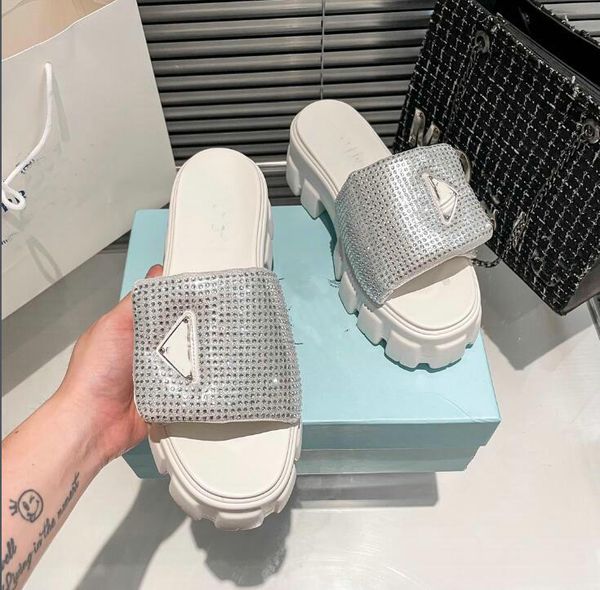 women designers slipper sandals flat slides flops summer leather outdoor loafers bath shoes beachwear slippers black white brown fashion sho
women designers slipper sandals flat slides flops summer leather outdoor loafers bath shoes beachwear slippers black white brown fashion sho