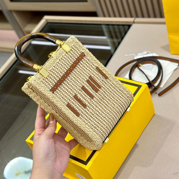 designers latest straw woven tote bag large-capacity women luxurys handbags fashion casual high-quality summer shoulder purses
designers latest straw woven tote bag large-capacity women luxurys handbags fashion casual high-quality summer shoulder purses