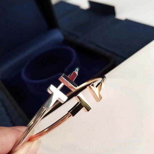 designer new double t bracelet 18k rose gold white fritillaria inlaid with diamond no opening tiffay double lovers live broadcast, Black
designer new double t bracelet 18k rose gold white fritillaria inlaid with diamond no opening tiffay double lovers live broadcast, Black