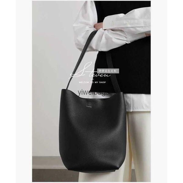 the row bags preferred package tote high capacity leather commuter tote package women's bucket bag
the row bags preferred package tote high capacity leather commuter tote package women's bucket bag