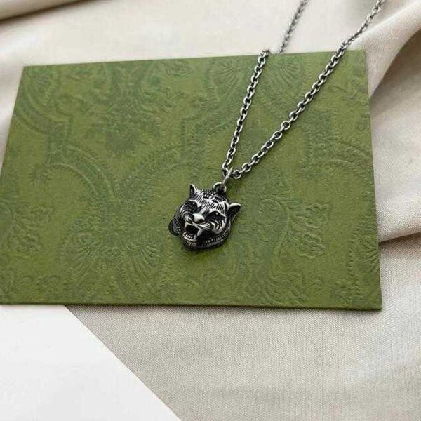 pendant necklaces luxury 925 sterling silver choker necklace designer tiger jewelry cuban chain stainless steel double letter wolf pendants
pendant necklaces luxury 925 sterling silver choker necklace designer tiger jewelry cuban chain stainless steel double letter wolf pendants