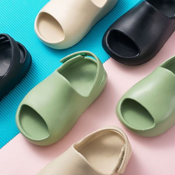 sandals baby toddler kids slippers slip on fashion sandals boys girls beach summer water shoes eva soft children light indoor slides 230705, Black;red
sandals baby toddler kids slippers slip on fashion sandals boys girls beach summer water shoes eva soft children light indoor slides 230705, Black;red