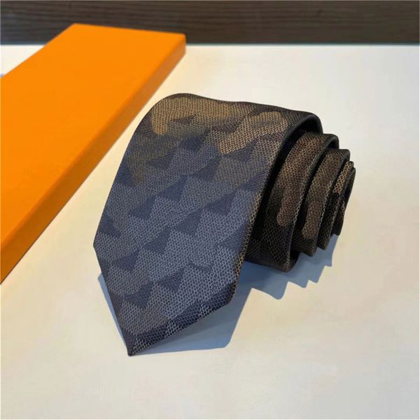 2023 brand men's tie letters silk necktie luxury designer formal skinny jacquard party wedding business woven fashion stripe design box, Blue;purple
2023 brand men's tie letters silk necktie luxury designer formal skinny jacquard party wedding business woven fashion stripe design box, Blue;purple