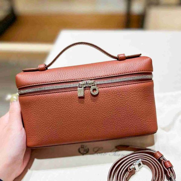 loro piana mini luxury extra pocket l19 bag women's mens genuine leather travel make up bags tote handbag cross body bag designer fashi
loro piana mini luxury extra pocket l19 bag women's mens genuine leather travel make up bags tote handbag cross body bag designer fashi