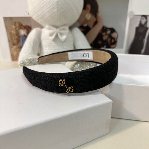 black loe letter luxury headbands cloth women designers headband hair hoop accessories for party wedding jewelry, Silver
black loe letter luxury headbands cloth women designers headband hair hoop accessories for party wedding jewelry, Silver