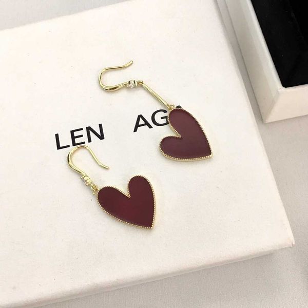 jewelry bb earrings paris new red peach heart asymmetric ear hook love gutta percha sweet temperament ins style advanced, Golden
jewelry bb earrings paris new red peach heart asymmetric ear hook love gutta percha sweet temperament ins style advanced, Golden