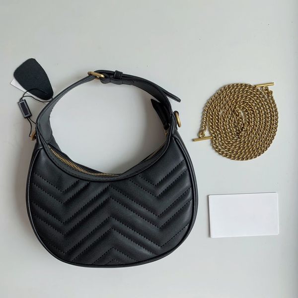 2023 armpit shoulder bag lady's cross-body bag luxury designer mini half-moon tote with classic bronze chain card pocket compartment in, Black;red
2023 armpit shoulder bag lady's cross-body bag luxury designer mini half-moon tote with classic bronze chain card pocket compartment in, Black;red