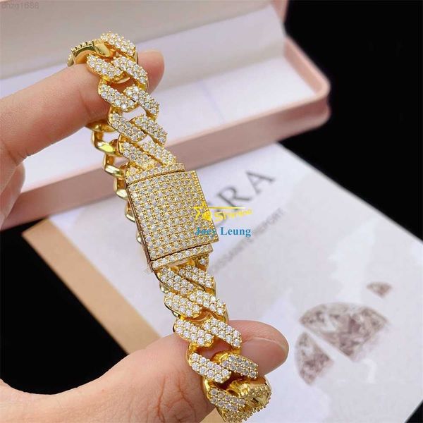moissanite hip hop jewelry 925 sterling silver gold plating vvs moissanite diamond 12.6mm iced out moissanite cuban link
moissanite hip hop jewelry 925 sterling silver gold plating vvs moissanite diamond 12.6mm iced out moissanite cuban link