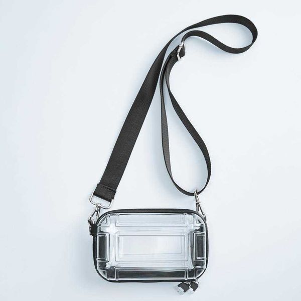striped travel toiletries bag hard shell pc crossbody bag portable makeup bag mobile phone bag gift box bag etc
striped travel toiletries bag hard shell pc crossbody bag portable makeup bag mobile phone bag gift box bag etc
