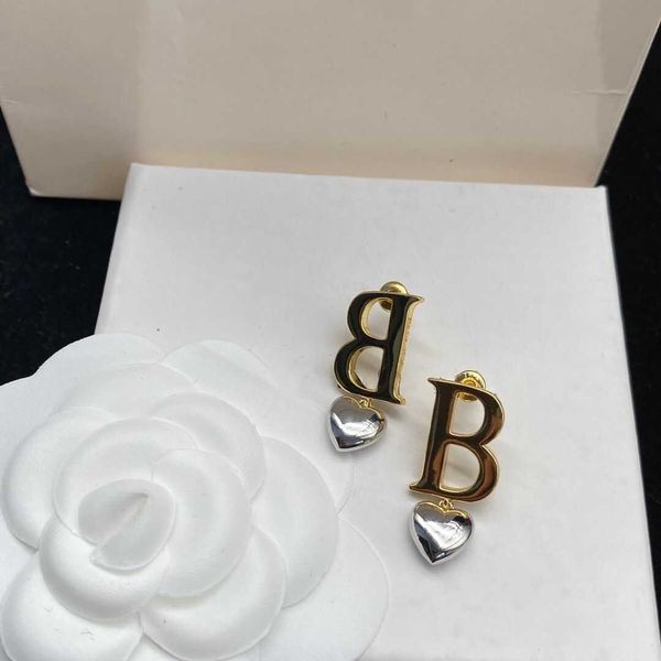 b earrings jewelry new letter silver love minimalist niche high sense peach heart, Golden
b earrings jewelry new letter silver love minimalist niche high sense peach heart, Golden