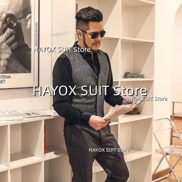 men's vests suit vest single breasted herringbone vneck woolen sleeveless jackets business formal wedding groom waistcoat 230705, Black;white
men's vests suit vest single breasted herringbone vneck woolen sleeveless jackets business formal wedding groom waistcoat 230705, Black;white