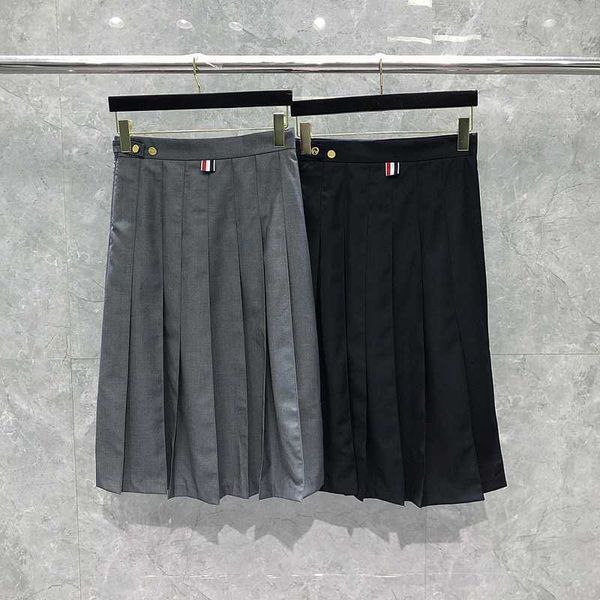 tb thom fashion style women's skirts high waisted casual midi skirt casual sport womens a-line pleated wool skirt, Black
tb thom fashion style women's skirts high waisted casual midi skirt casual sport womens a-line pleated wool skirt, Black