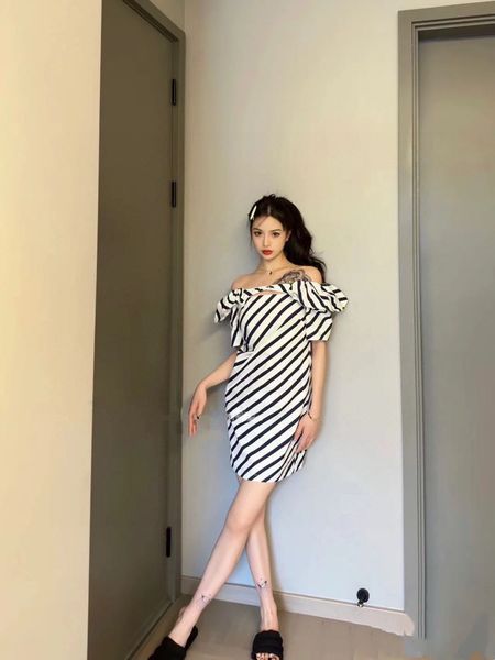 disai women's luxury dresses 2023 new dress women robes casual women dresses long dress bodycon dress striped dress with bare shoulders, Black;pink
disai women's luxury dresses 2023 new dress women robes casual women dresses long dress bodycon dress striped dress with bare shoulders, Black;pink