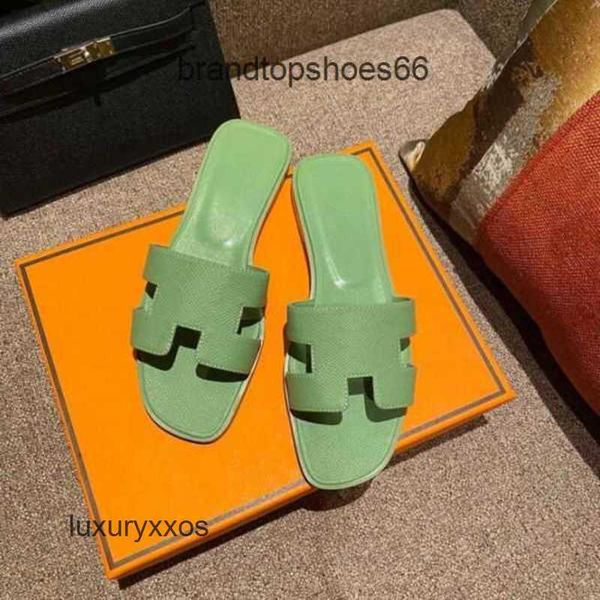 slipper flops designer sandal slippers oran 2023 women slides flat flip luxury slide beach shoes girl orange summer leather sfir
slipper flops designer sandal slippers oran 2023 women slides flat flip luxury slide beach shoes girl orange summer leather sfir