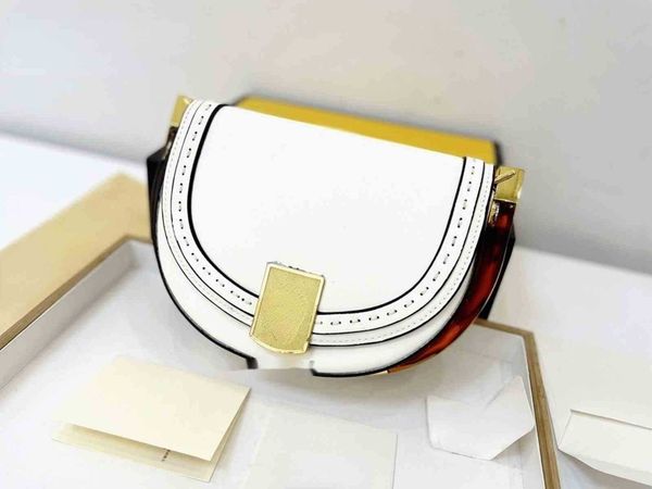 designer bags shoulder cowhide saddle wallet brand designers genuine leather handbags crossbody quality purses amber decoration mes 2023
designer bags shoulder cowhide saddle wallet brand designers genuine leather handbags crossbody quality purses amber decoration mes 2023