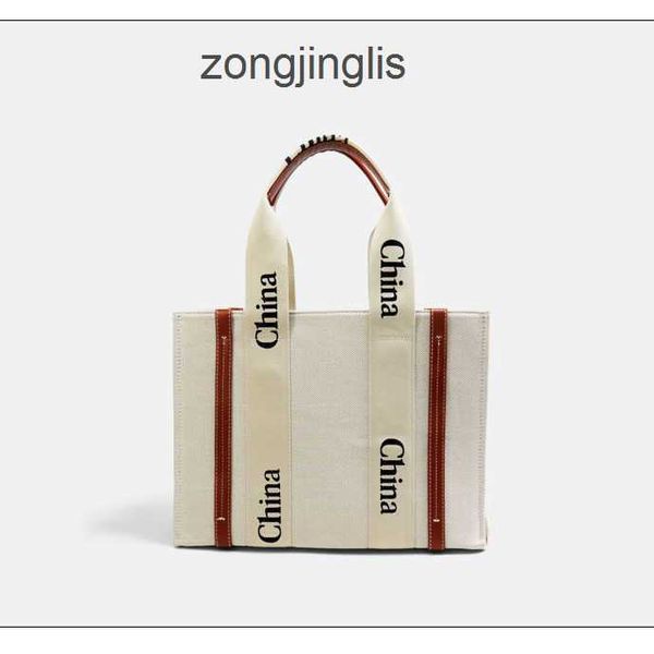 cloe designer hands women's outlet handbags women bags large tote portable handbag foreign new capacity canvas style fashion messenger
cloe designer hands women's outlet handbags women bags large tote portable handbag foreign new capacity canvas style fashion messenger