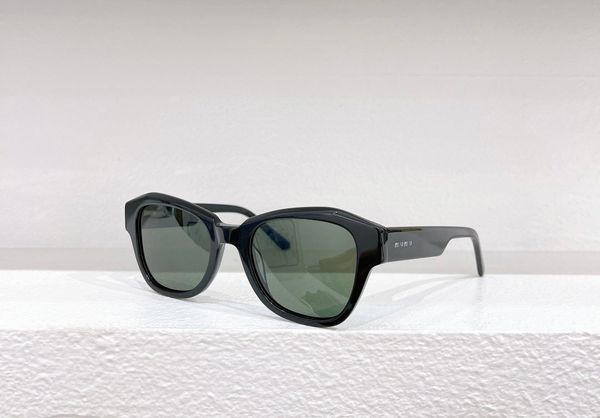 2023 new sunglasses women's high beauty sunglasses eye protection special uv protection men's sunglasses 8835, White;black
2023 new sunglasses women's high beauty sunglasses eye protection special uv protection men's sunglasses 8835, White;black