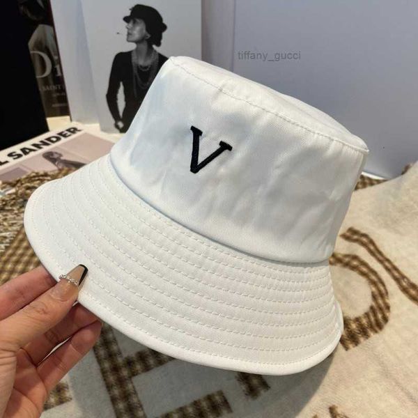 fashion designer knitted hat cap for men woman fisherman bucket baseball cap spring outdoor casual popular highs quality summer sun visor, Blue;gray
fashion designer knitted hat cap for men woman fisherman bucket baseball cap spring outdoor casual popular highs quality summer sun visor, Blue;gray