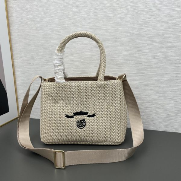 2023 new shopping bag straw totes bag letter stripes woven bag canvas patchwork designer women straw knitting handbags beach shoulder bags
2023 new shopping bag straw totes bag letter stripes woven bag canvas patchwork designer women straw knitting handbags beach shoulder bags