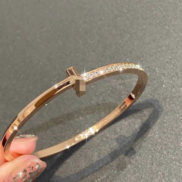 internet celebrity double t1 open bracelet full diamond high version tiffay t1 gold plated 18k light and luxury small online celebrities, Black
internet celebrity double t1 open bracelet full diamond high version tiffay t1 gold plated 18k light and luxury small online celebrities, Black