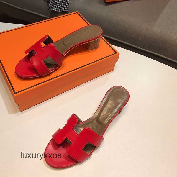 wooden slippers designer head slipper 2023 girl heel oran oasis sandal round h summer black shiny one piece thick shoes beach outer female t
wooden slippers designer head slipper 2023 girl heel oran oasis sandal round h summer black shiny one piece thick shoes beach outer female t