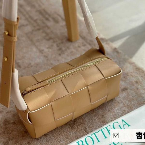 designer bags veneta bottega women's handbag plaid shoulder crossbody bag luxury fashion underarm
designer bags veneta bottega women's handbag plaid shoulder crossbody bag luxury fashion underarm