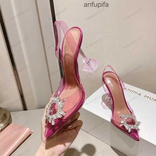 luxury designer amina muaddi sandals new clear begum glass pvc crystal transparent slingback sandal heel pumps 100mm crystal-embellished sli, Black
luxury designer amina muaddi sandals new clear begum glass pvc crystal transparent slingback sandal heel pumps 100mm crystal-embellished sli, Black