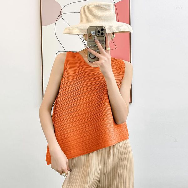 women's tanks miyake pleated summer loose irregular sleeveless vest t-shirt outfits korean women high fashion aestheticwomen clothes, White
women's tanks miyake pleated summer loose irregular sleeveless vest t-shirt outfits korean women high fashion aestheticwomen clothes, White