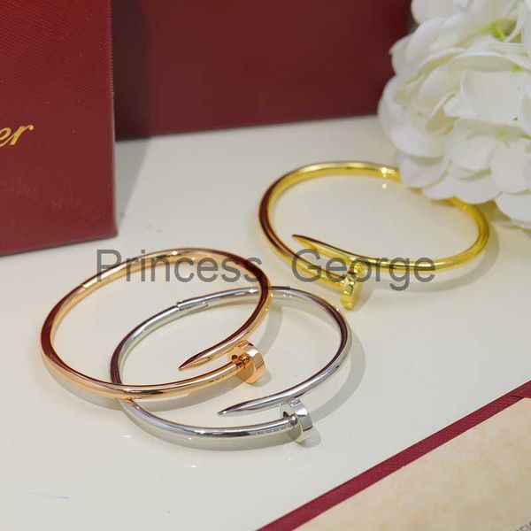 men's shorts luxury designer elegant diamond bracelet personalised bangle fashion women bracelet inner diameter 5cm special design jewe, White;black
men's shorts luxury designer elegant diamond bracelet personalised bangle fashion women bracelet inner diameter 5cm special design jewe, White;black